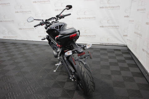 2020 Triumph Street Triple R