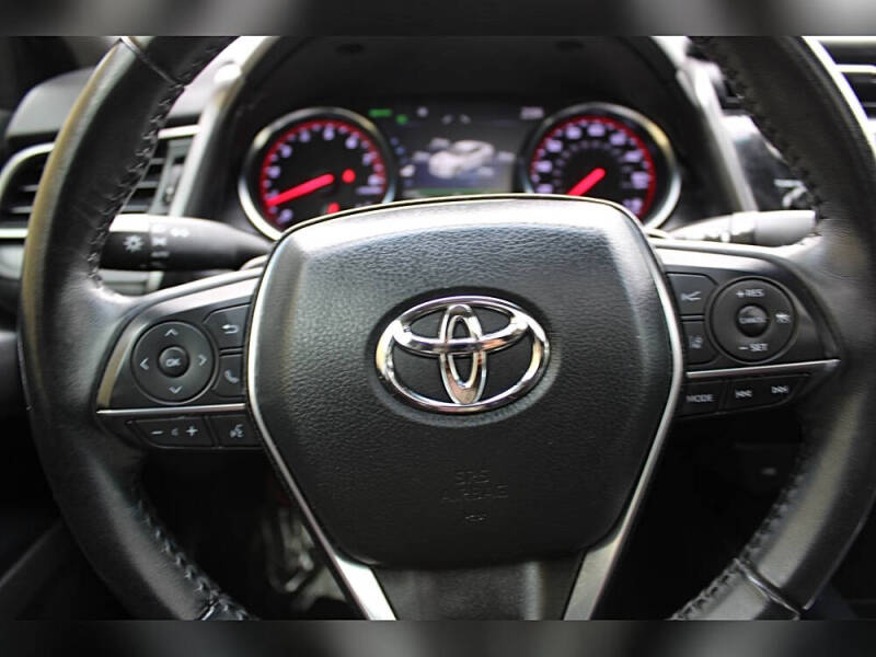 2020 Toyota Camry XSE