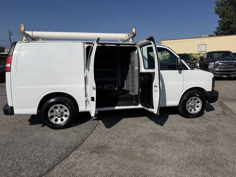2013 Chevrolet Express 1500