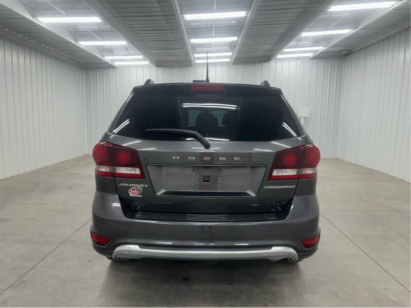 2020 Dodge Journey Crossroad
