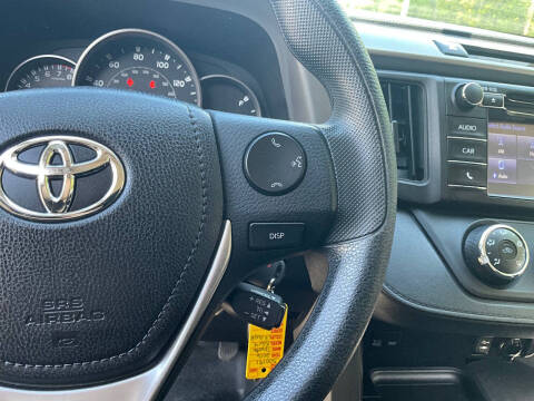 2016 Toyota RAV4 LE
