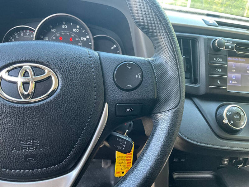 2016 Toyota RAV4 LE