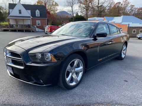 2014 Dodge Charger for sale at SETTLE'S CARS & TRUCKS in Flint Hill VA