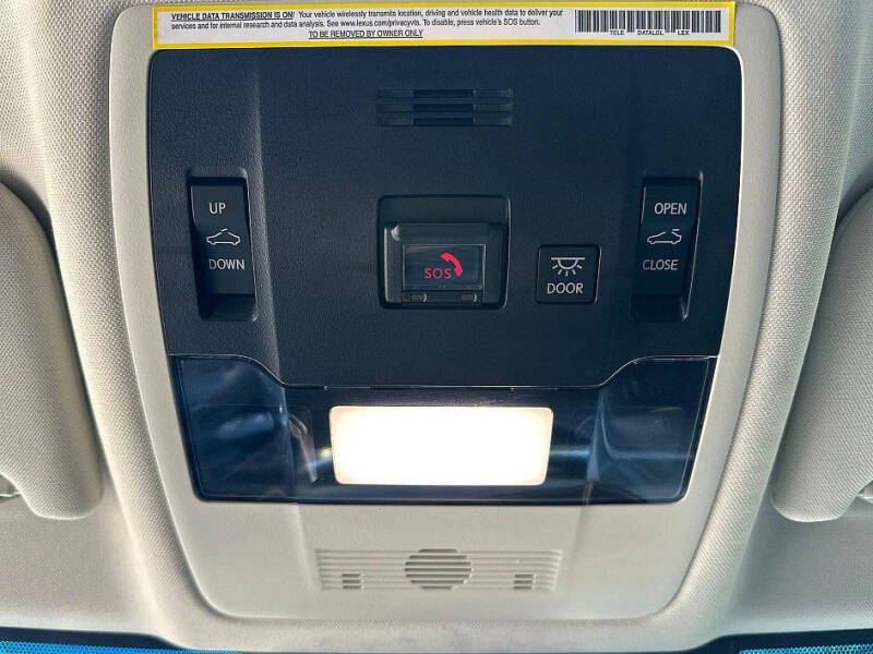 2021 Lexus ES 300h Ultra Luxury