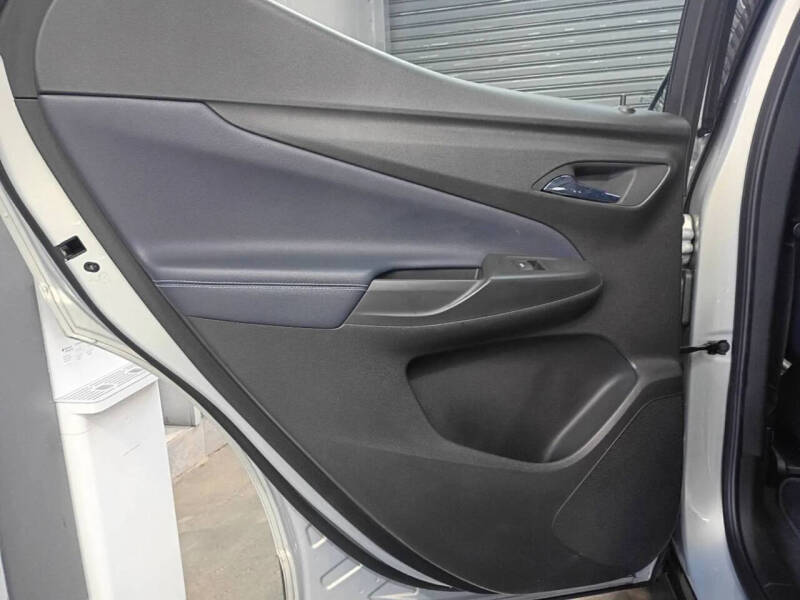 2022 Chevrolet Bolt EUV LT