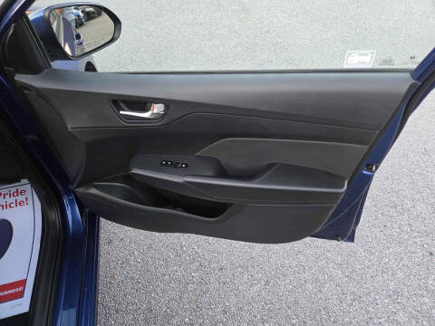 2020 Hyundai Accent SE