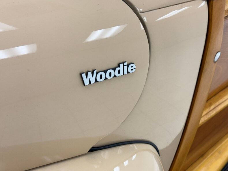 1941 Ford Super Deluxe