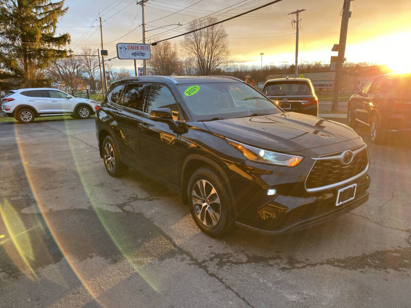 2021 Toyota Highlander XLE's photo