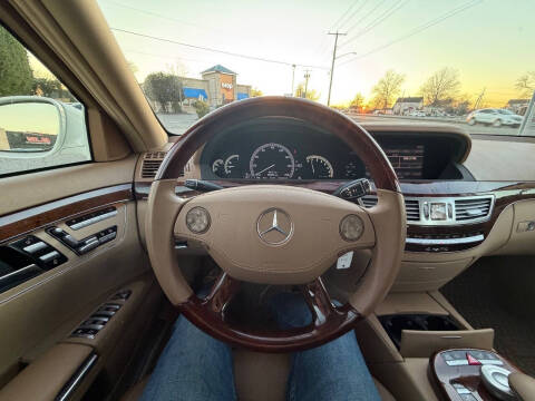 2008 Mercedes-Benz S-Class S 550 4MATIC