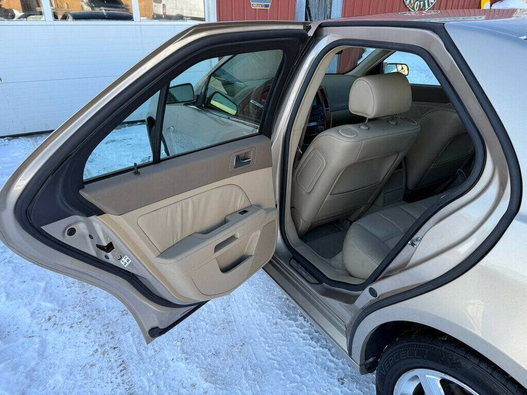 2006 Cadillac STS 34