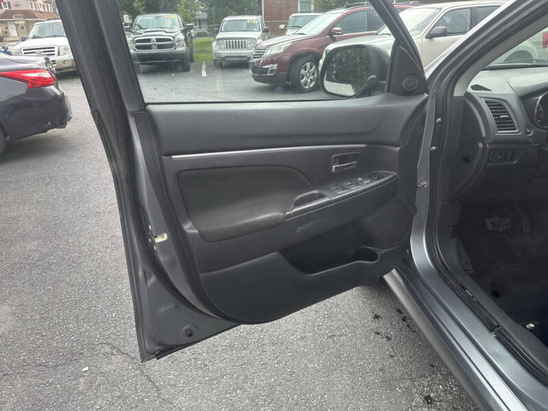 2012 Mitsubishi Outlander Sport SE