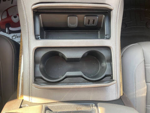 2017 GMC Yukon XL Denali