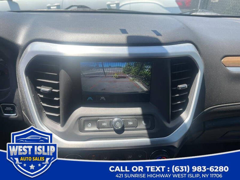 2017 GMC Acadia SLE-2