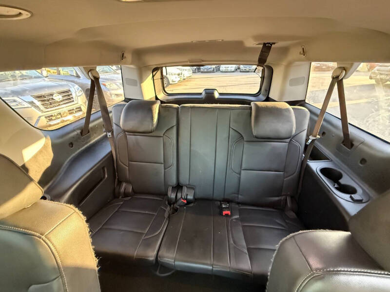 2018 Chevrolet Suburban LT