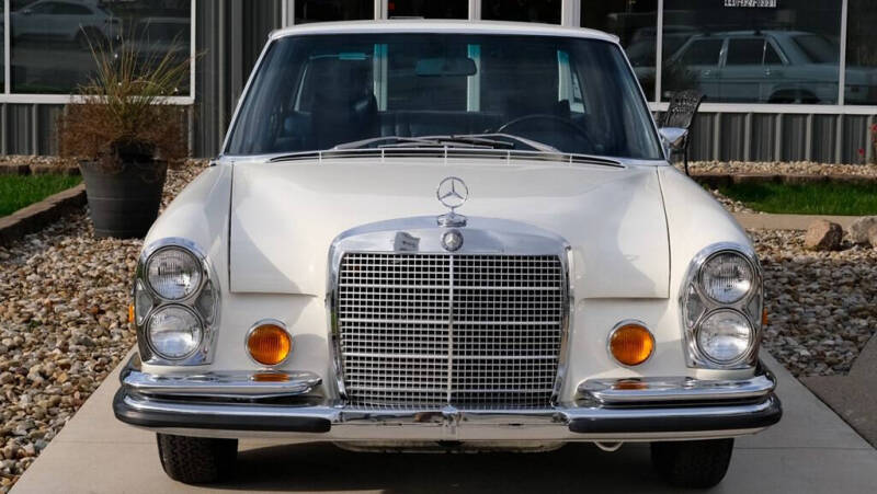 1973 Mercedes-Benz 280-Class