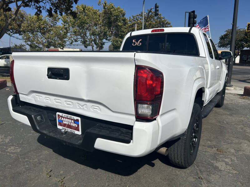 2019 Toyota Tacoma SR