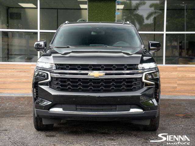 2023 Chevrolet Suburban LS