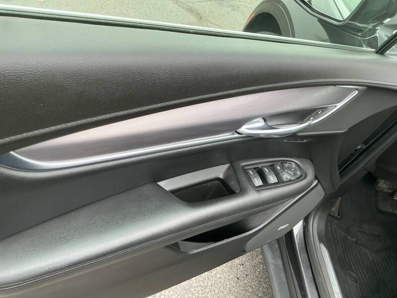 2018 Cadillac XT5 Premium Luxury