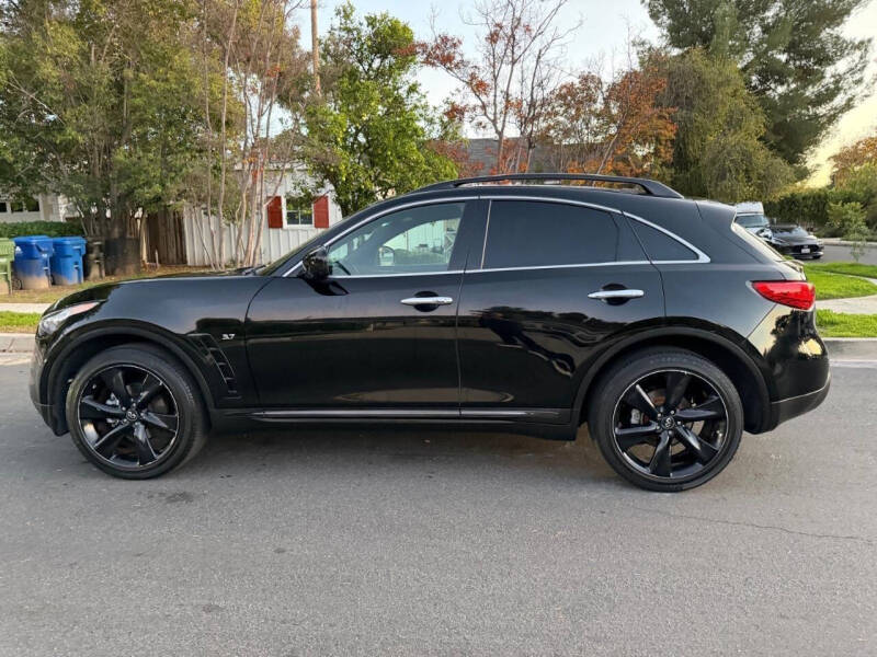 2015 Infiniti QX70
