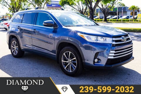 2017 Toyota Highlander for sale at Diamond Cut Autos in Fort Myers FL