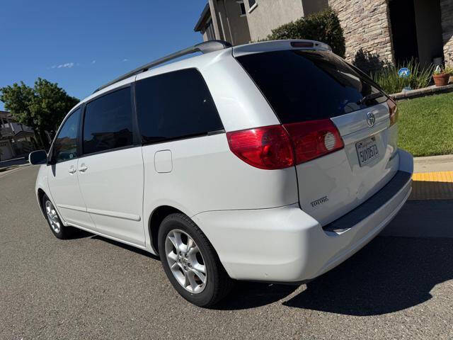 2006 Toyota Sienna