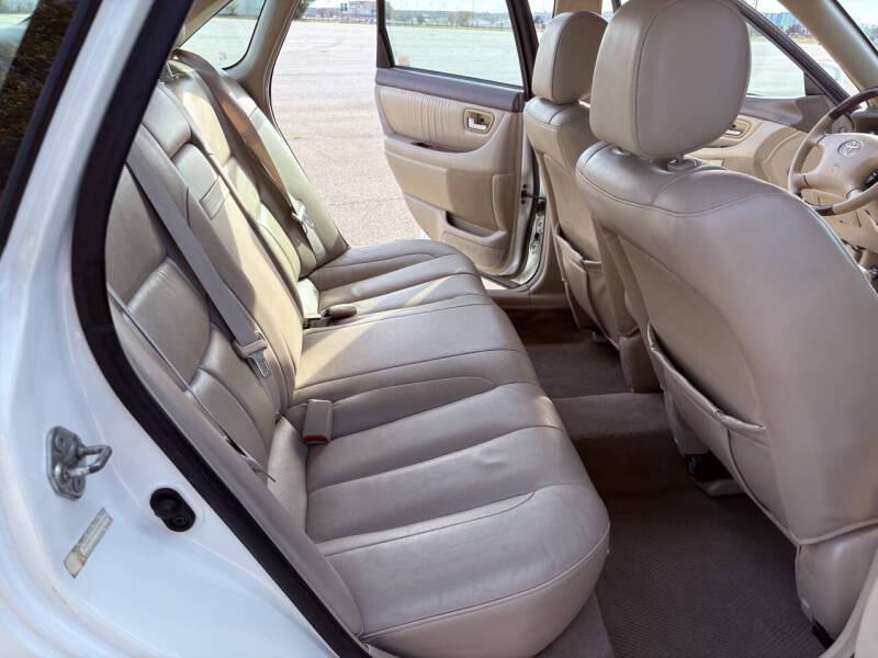 2003 Toyota Avalon XLS