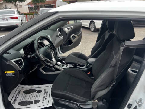 2017 Hyundai Veloster