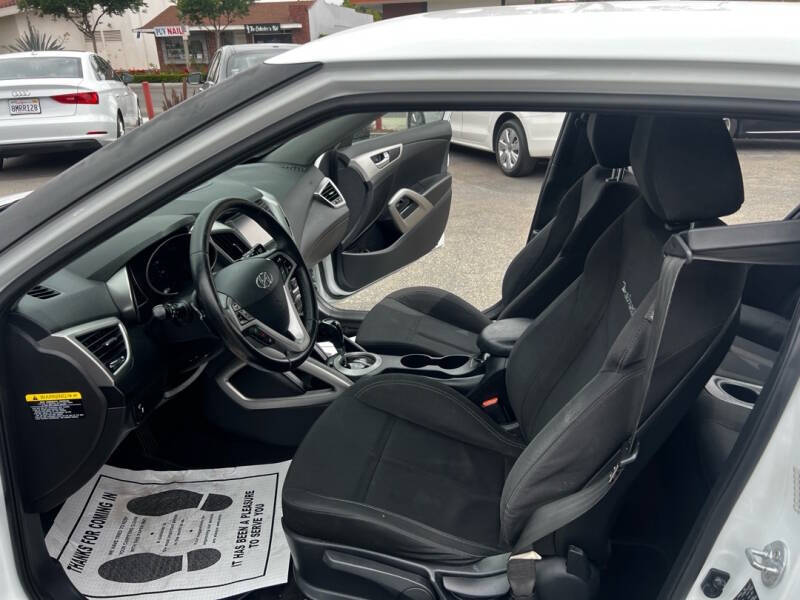 2017 Hyundai Veloster