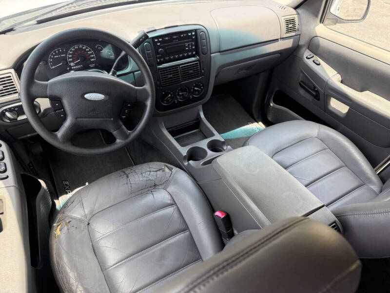 2002 Ford Explorer XLT