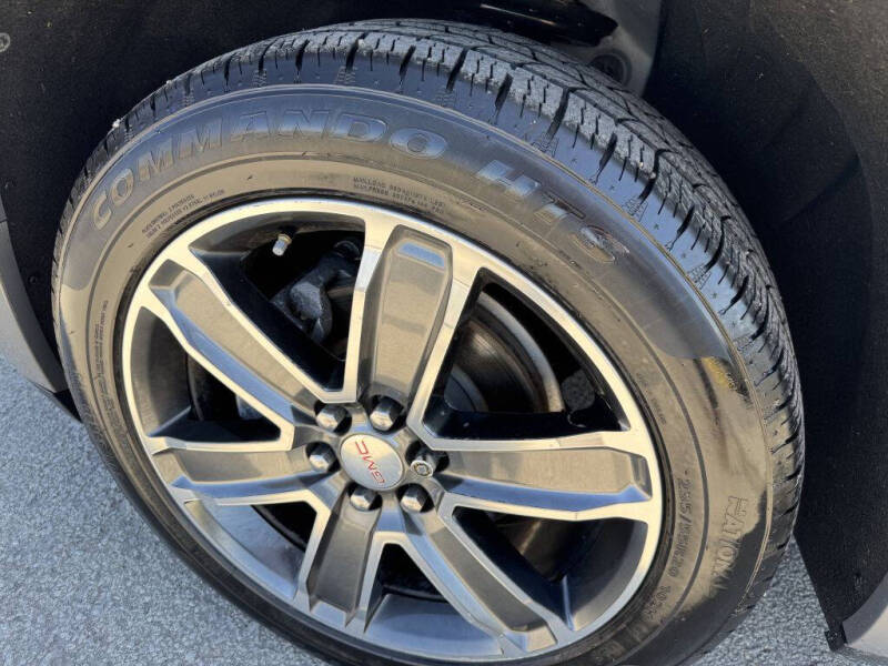 2019 GMC Acadia Denali