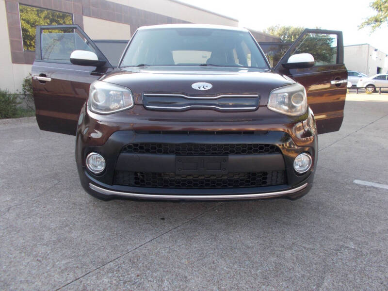 2017 Kia Soul +
