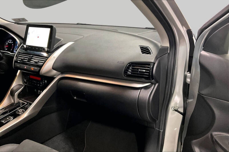 2025 Mitsubishi Eclipse Cross