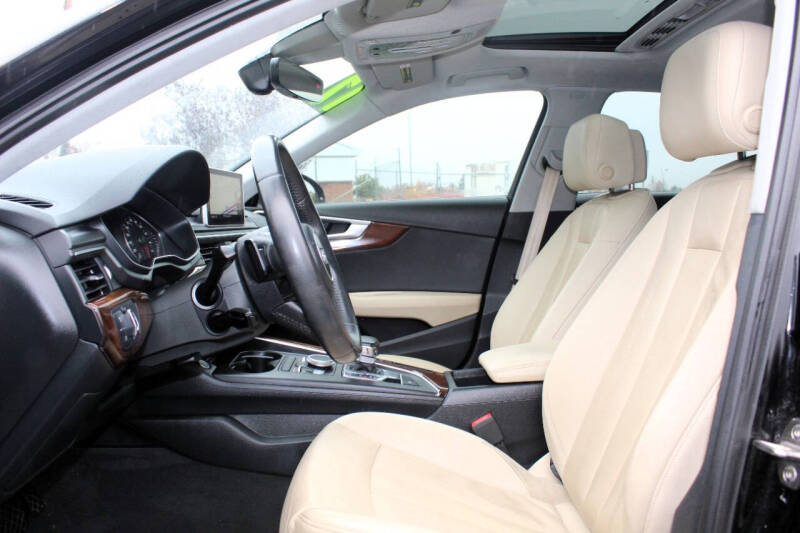 2017 Audi A4 2.0T quattro Premium