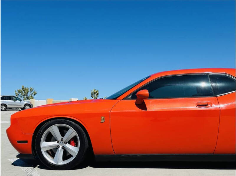 2009 Dodge Challenger SRT8