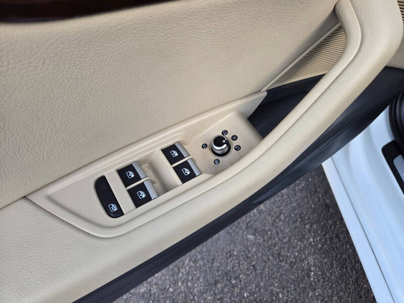 2017 Audi A4 2.0T quattro Premium Plus