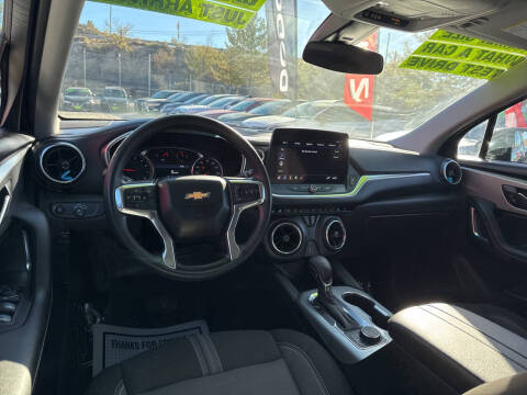 2025 Chevrolet Blazer LT