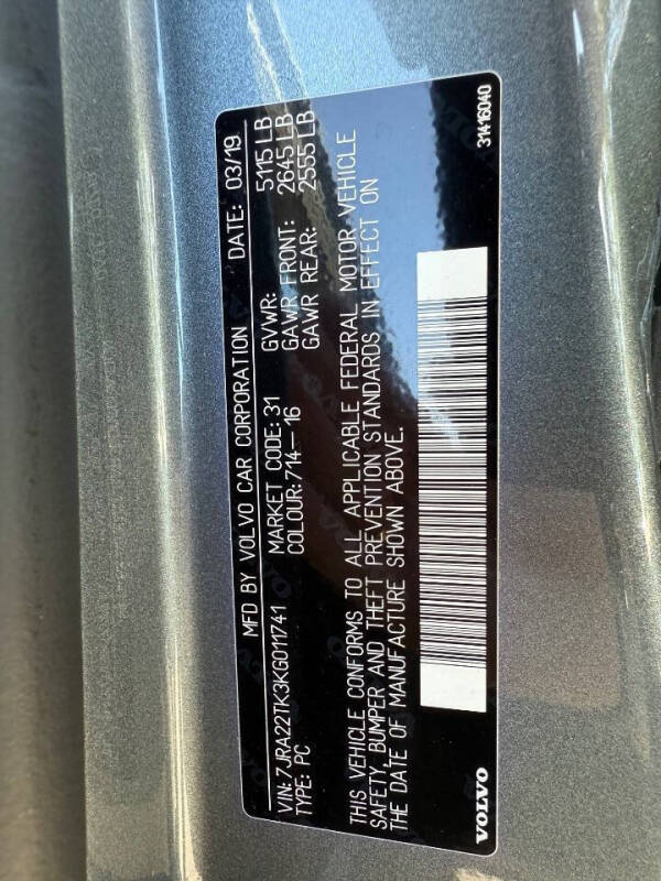 2019 Volvo S60 T6 Momentum