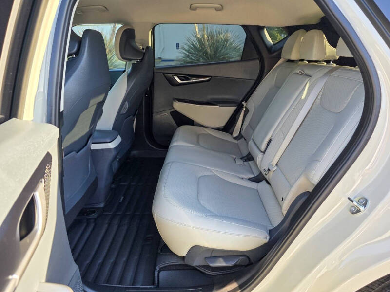 2023 Kia EV6 Wind