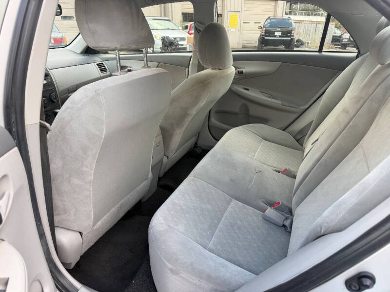 2009 Toyota Corolla LE