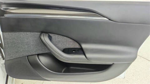 2023 Tesla Model S Plaid