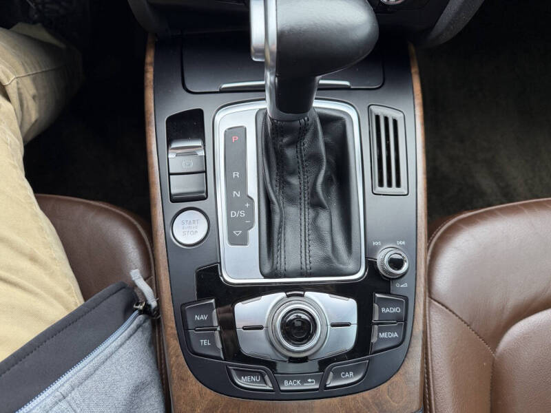 2015 Audi A4 2.0T quattro Premium Plus