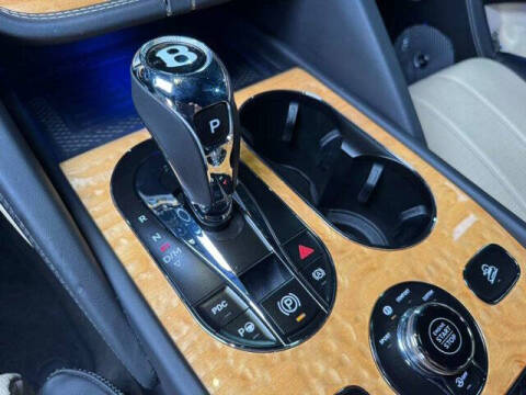 2023 Bentley Bentayga S V8