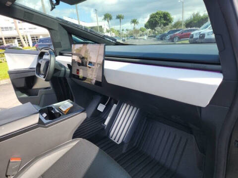 2024 Tesla Cybertruck