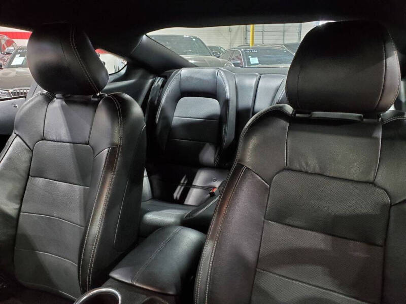 2020 Ford Mustang EcoBoost Premium