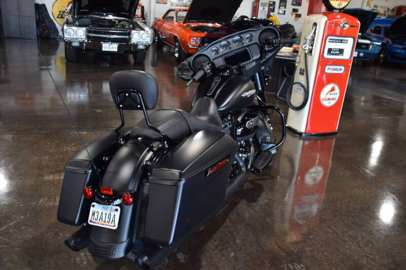 2020 Harley-Davidson Street Glide Special