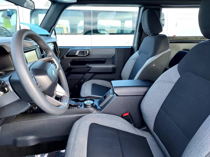 2023 Ford Bronco Base Advanced