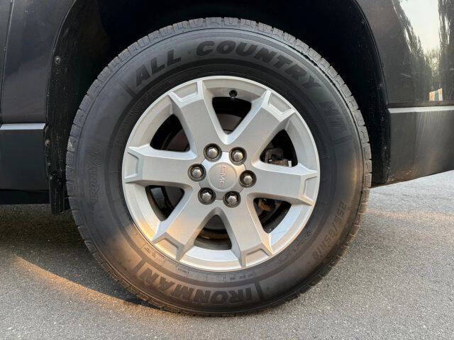 2016 GMC Acadia SLE-2