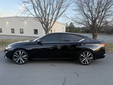 2020 Nissan Altima 2.0 SR