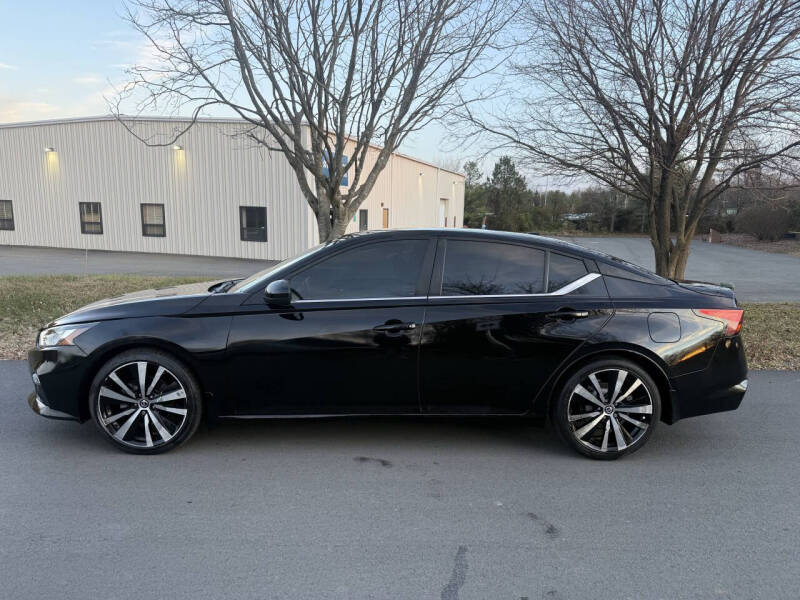 2020 Nissan Altima 2.0 SR