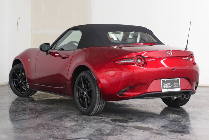 2025 Mazda MX-5 Miata Sport